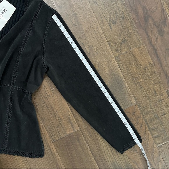 Magic Button Up Jacket - Picture 13 of 13